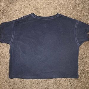 Dark blue Lululemon workout crop top